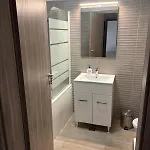 Апартаменти Magurele Luxury Бухарест