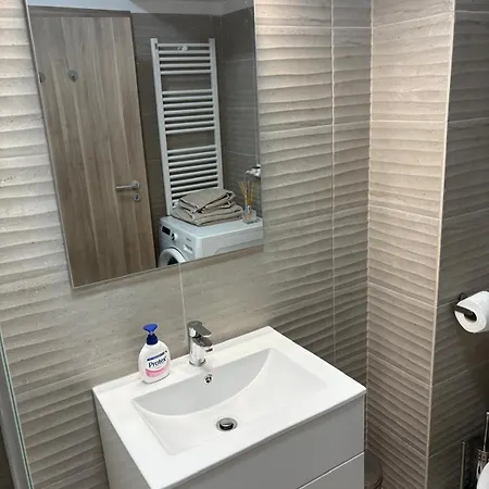 Magurele Luxury דירה *